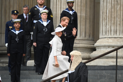 El príncipe Enrique y Meghan Markle, duques de Sussex, llegan a la catedral de San Pablo