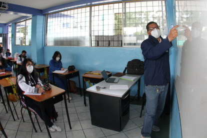 Diferencia. Educación aclara que ejecuta un proceso de ascenso (subir al siguiente escalón) y no de recategorización, donde se puede saltar más de uno.