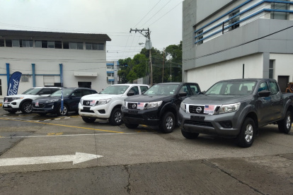 En el cuartel modelo se dio un acto simbólico para la entrega de automotores para el Grupo de Operaciones Especiales en el Cuartel Modelo de Guayaquil.