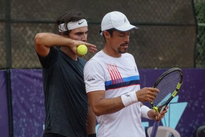 El ecuatoriano (i) y Cristian Rodríguez han ganado cuatro títulos Challengers en el año.