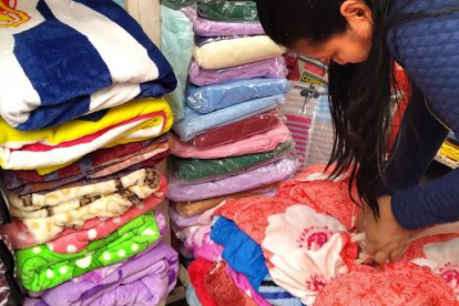 Colchas. Se venden a diario desde hace un mes, y más que otros años.