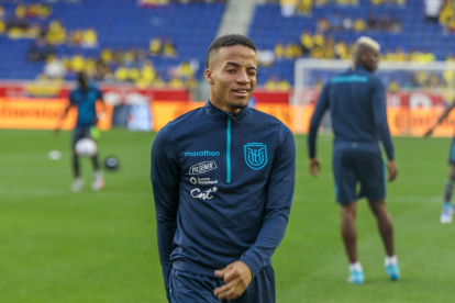 Byron Castillo también reaccionó en sus redes sociales tras la decisión de la FIFA