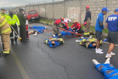 Las aspirantes fueron atropellados en la calle Quijano Ordóñez, hacia Buenaventura.
