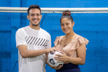 El fútbol y el Guayaquil City unieron a los arqueros Gonzalo Valle y Nadia Molina.