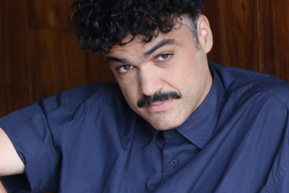 Álex Ferreira para el lente de EXPRESIONES.