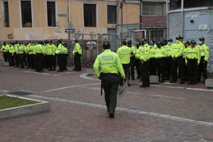 Diálogo. El sábado, el titular de la Asamblea dijo que también definirá la convocatoria del presidente de la República y de la dirigencia indígena al Legislativo.