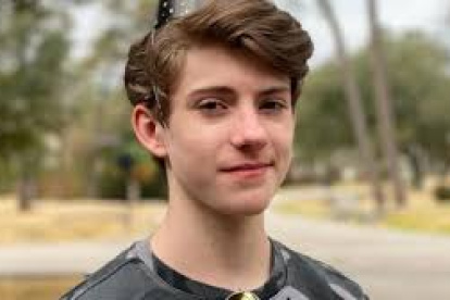 La autopsia aún no revela las causas de su prematura muerte.