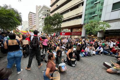 Más de seis grupos sociales participaron de las marchas por el centro de la ciudad