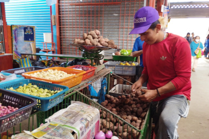 los productos empiezan a escasearse