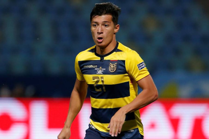 Alan Franco es uno de los fijos en el proceso de la Tri con Gustavo Alfaro.