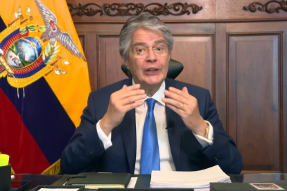El presidente de la República, Guillermo Lasso, en cadena Nacional.