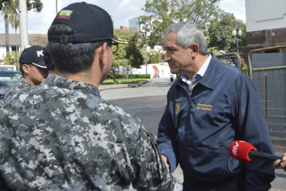 El funcionario dijo además que la postura del Gobierno es dialogar con otros representantes de los movimientos indígenas, exceptuando a Iza, máximo líder de la Conaie.
