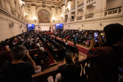 Vista general del pleno de la Convención Constitucional, el órgano encargado de redactar la nueva Carta Magna (constitución) en Chile, en una fotografía de archivo.