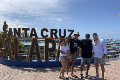 Las fotos de Piero Hincapié en Galápagos causaron sensación entre sus seguidores.