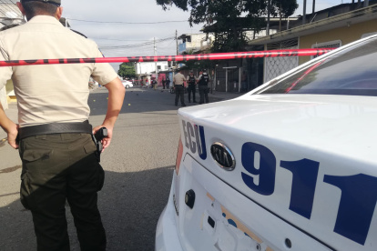 En la 43 y El Oro en horas de la mañana dos sujeto en moto se dieron se dispararo.