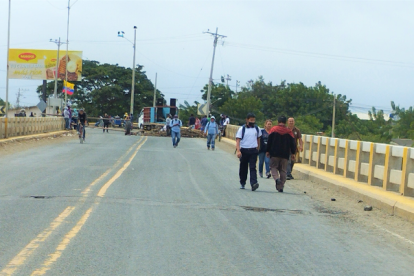 Usuarios se quejan por los costos que ocasiona hacer transbordo.