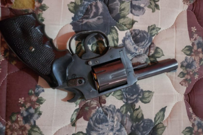 Los sujetos se movilizaban en motocicleta, tras operativos la Policía detuvo a dos sospechosos.