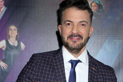 Fernando del Solar durante una alfombre roja en la Ciudad de México (México)