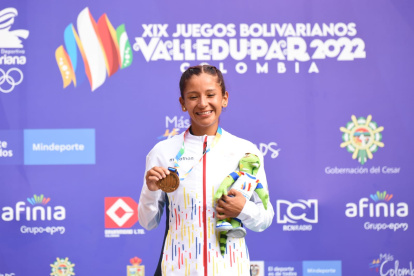 Karla Jaramillo coronada como líder absoluta de los 20 km marcha femeninos.
