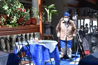 Crítico. Piedad espera recuperar a sus antiguos clientes. Cuenta que su pan incluso lo enviaba al extranjero, a migrantes en España.