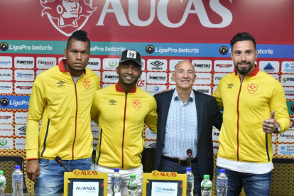 Aucas presentó a Hernán Galíndez, Luis Cangá y Pedro Pablo Perlaza como sus refuerzos para el segundo semestre.