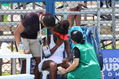 La tenista ecuatoriana Mell Reasco tras su accidente.