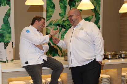 28-06-2022-Chef y jefe de Alimentos y Bebidas del Hotel Oro Verde