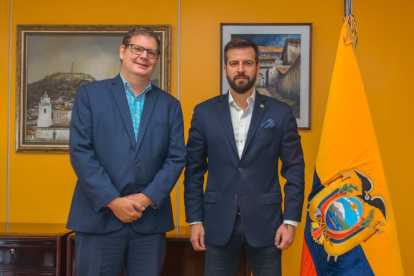 Pablo Arosemena, ministro de Finanzas, se reunió con Boris Weber, representante del Banco Mundial.