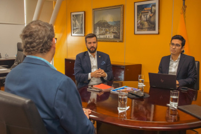 Economía.  El ministro Pablo Arosemena dijo que su gestión está enfocada en atender demandas sociales.