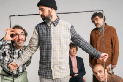 A través de ocho canciones, el grupo uruguayo plantea un problema filosófico en su nuevo álbum de estudio.
A través de ocho canciones, el grupo uruguayo plantea un problema filosófico en su nuevo álbum de estudio.

A través de ocho canciones, el grupo uruguayo plantea un problema filosófico en su nuevo álbum de estudio.

A través de ocho canciones, el grupo uruguayo plantea un problema filosófico en su nuevo álbum de estudio.

A través de ocho canciones, el grupo uruguayo plantea un problema filosófico en su nuevo álbum de estudio