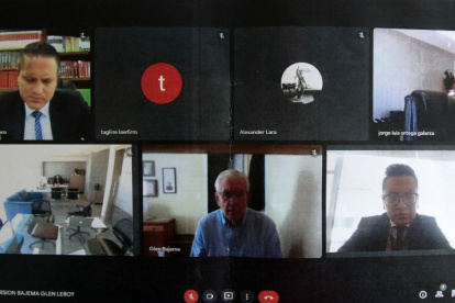 El impostor, Glen Bajema, se presentó el pasado 1 de julio para dar una versión vía telemática, supuestamente desde Estados Unidos. La Fiscalía primero lo citó al consulado, pero a través de sus abogados dijo que por su salud no podía trasladarse y, finalmente, se conectó desde su vivienda.