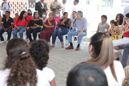 Presidente. Guillermo Lasso participó en el evento de entrega de las casas para personas pobres.