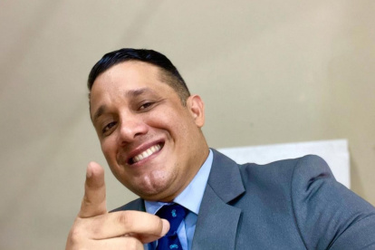 Carlos José Matamoros.