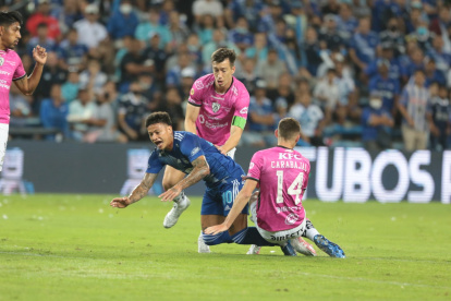 Emelec no pudo quedarse con los tres puntos en casa contra Independiente del Valle.