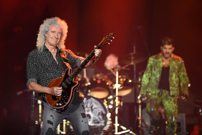 Brian May cumple 75 años subidos a los escenarios.