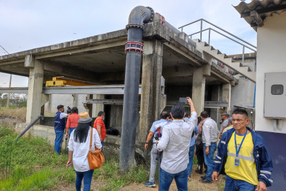 Los reservorios que se construyeron en Peñón del Río, en Durán, están aparentemente completos, pero sin ningún funcionamiento.