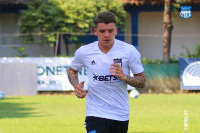 Diego García ya entrena con Emelec y podría ser considerado para medir a Guayaquil City.