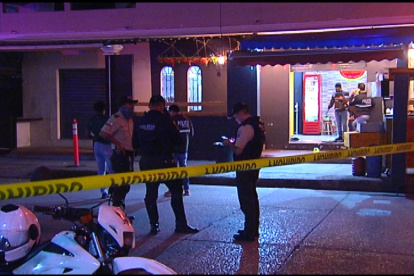 El hecho se registró en un local de comida rápida al norte de Guayaquil.