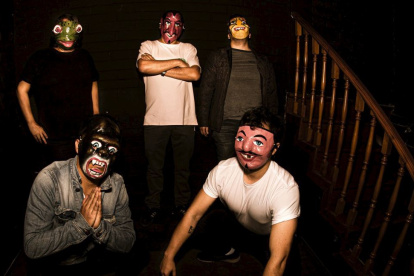 El quinteto está compuesto por Emilio Montenegro, José Hernández (batería), Daniel Gachet (guitarra), Pedro Naranjo (saxo barítono) y Luis Sigüenza (saxo alto).