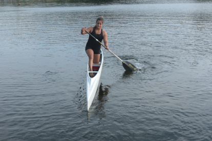 Anggie Avegno, canoísta guayaquileña.