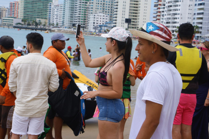 La playa es el sitio preferido en el asueto sobre todo por los guayaquileños que viajaron.