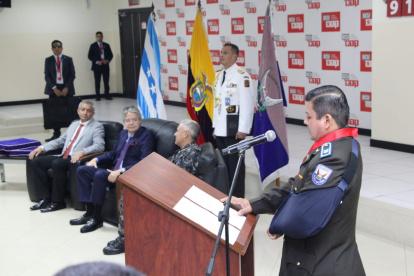 El uniformado, de 44 años, labora en la unidad de delitos contra la vida