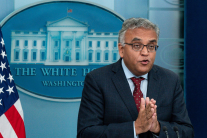 El coordinador gubernamental de respuesta a la covid-19, Ashish Jha.