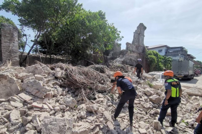 Imagen de los daños del terremoto en Filipinas. EFE/EPA/Bureau of Fire Protection (BFP)