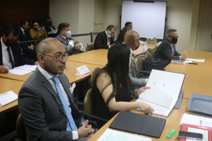 Diligencia. Defensores de los procesados en la audiencia en la Corte Nacional.