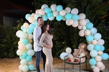 José Daniel con su esposa Diana.