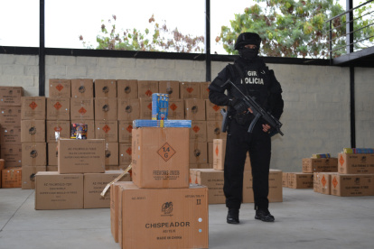 Referencia. Las autoridades policiales no cuentan con un protocolo interno que les permita tomar acciones, solo están encargados de custodiar los elementos que son incautados.