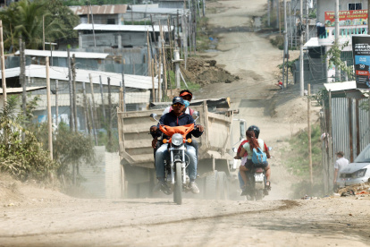 Guayaquil. En cooperativas del noroeste hay pedidos históricos de pavimentación o asfaltado de vías, por ejemplo. Eso ayudaría al patrullaje policial.