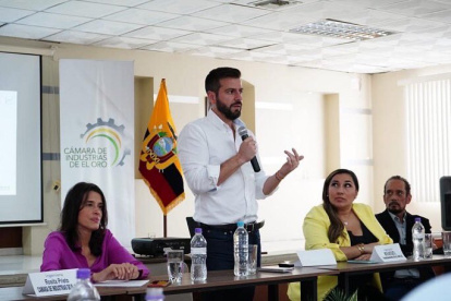 El ministro de Finanzas, Pablo Arosemena, asumió la cartera de Estado.