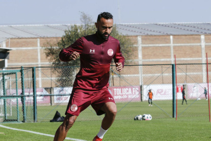 Jordan Sierra, jugador ecuatoriano que milita en el Toluca.